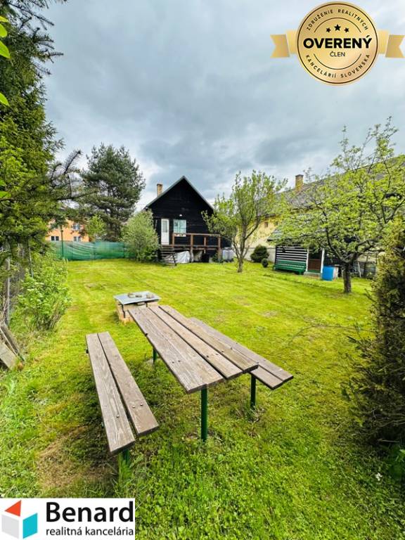 RODINNÝ DOM - CHALUPA NA POZEMKU 803 m2,  ČIRČ, OKR. S. ĽUBOVŇA
