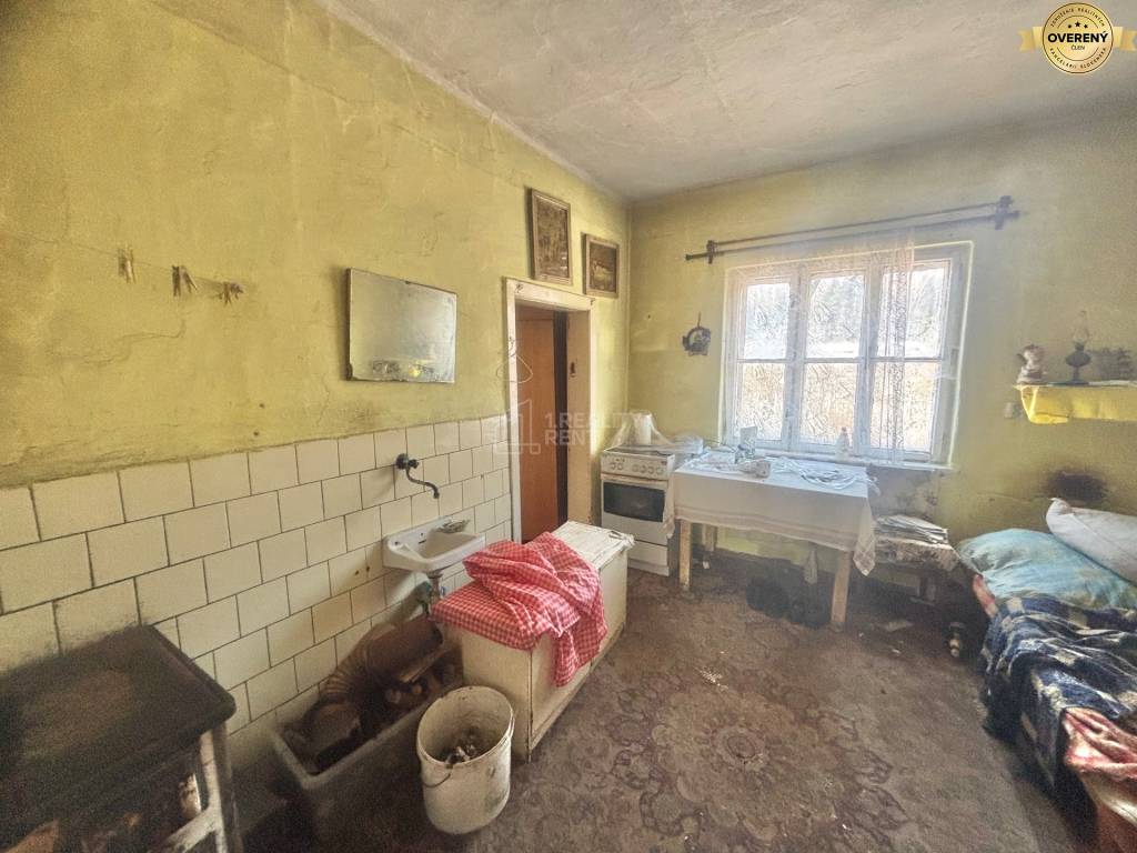 Predaj pôvodného rodinného domu za výbornú cenu vo Svrčinovci