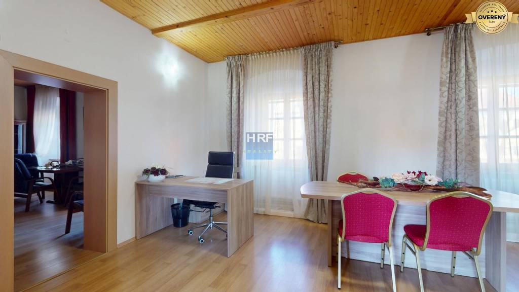 Na prenájom administratívne priestory v centre mesta Holíč