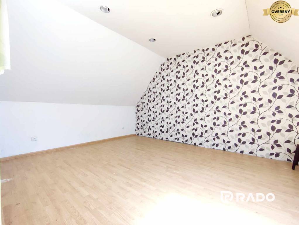 RADO | Rodinný dvojdom s pozemkom 2100m2 | Hradište 