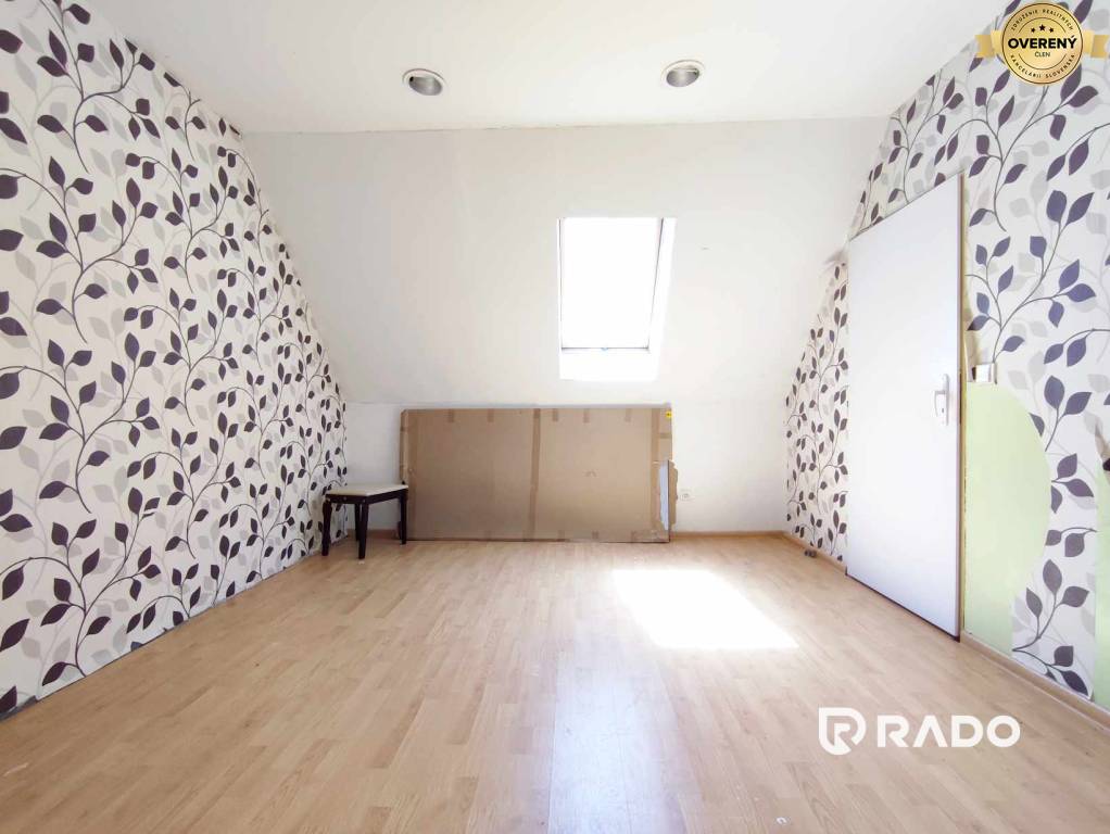 RADO | Rodinný dvojdom s pozemkom 2100m2 | Hradište 
