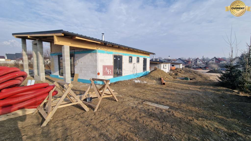 Novostavba RD-Bungalov - Poprad - Veľký Slavkov 513 m2