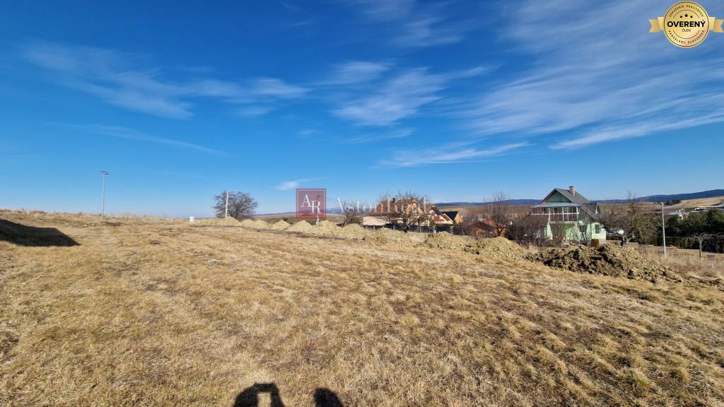 Stavebný pozemok 675m² Žakovce 