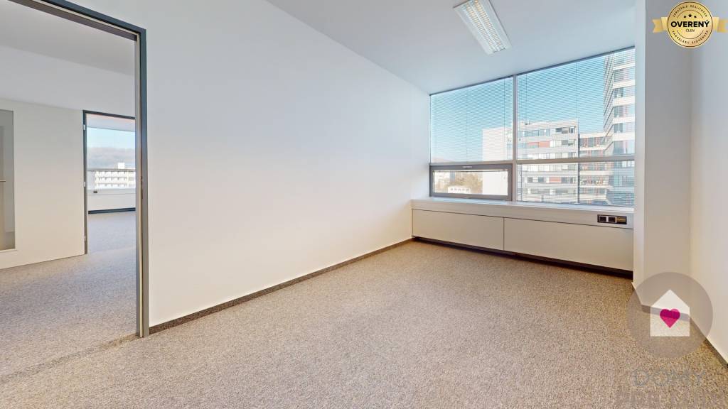 Krásna moderná 3 kancelária -93,25m2 WESTEND TOWER, Dúbravská cesta BA