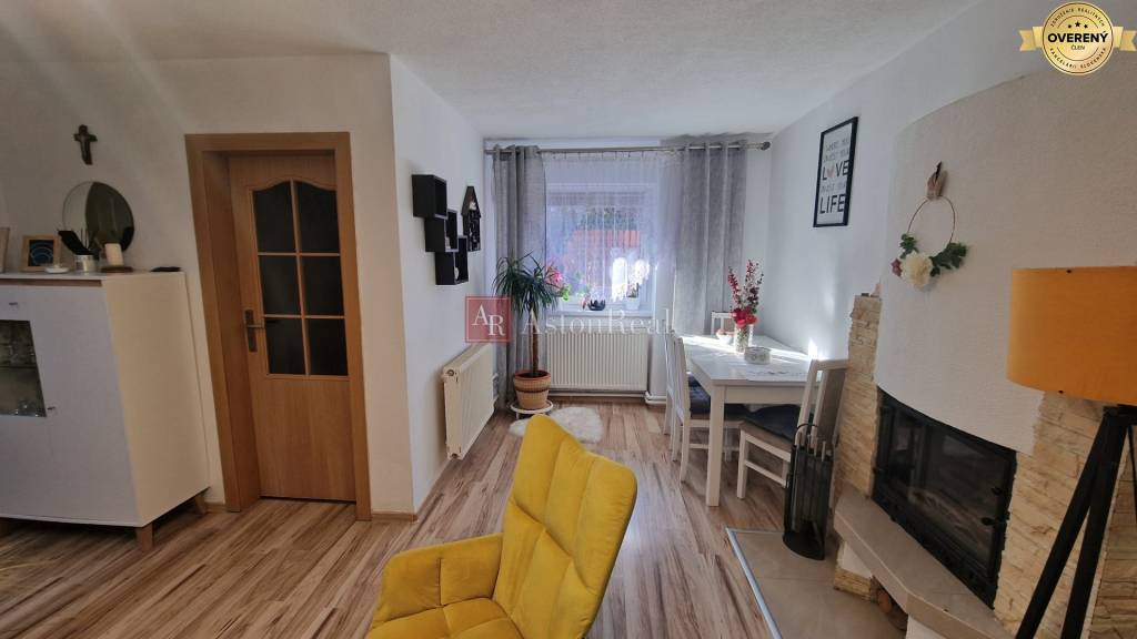  Rodinný dom Komplet moderne a pekne zrekonštruovaný Poprad -  Žakovce