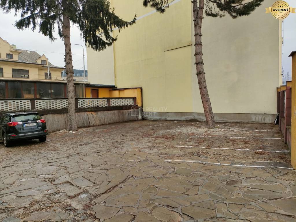Prenájom: 7x parkovacie miesto v centre Žiliny
