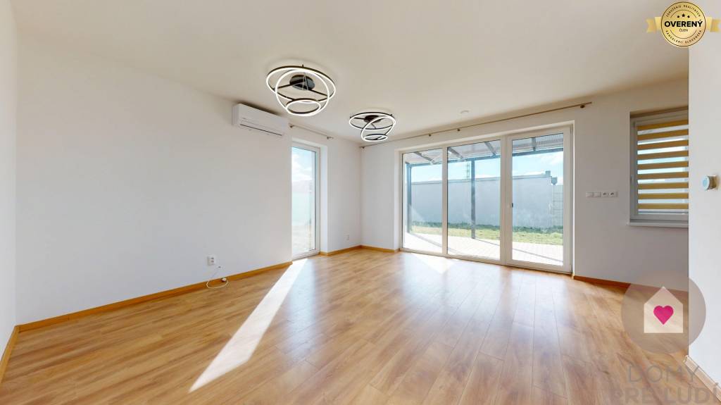 Krásny 4 izbový RD pripravený na sťahovanie, Senec, Karasova