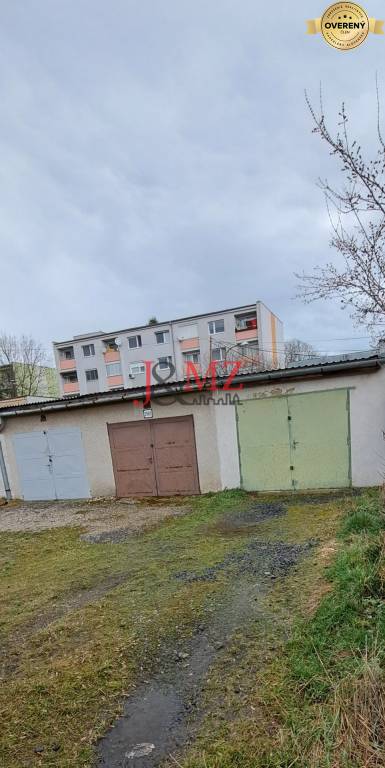 Výnimočná garáž 24 m2 v Leviciach (SM – 806)