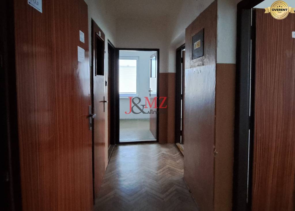 4 bytové jednotky a rodinný dom, Kalná nad Hronom, DOHODA (SM-808)