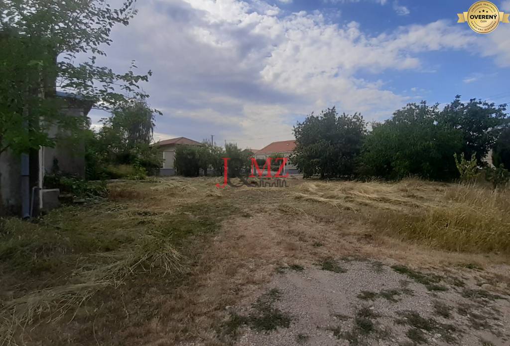 Budova s pozemkom 815 m2, Levice, Kalinčiakovo (SM - 809)