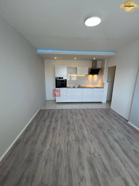 Predaj Iný Iný-Predaj-Bratislava - m. č. Podunajské Biskupice-142990.00 €