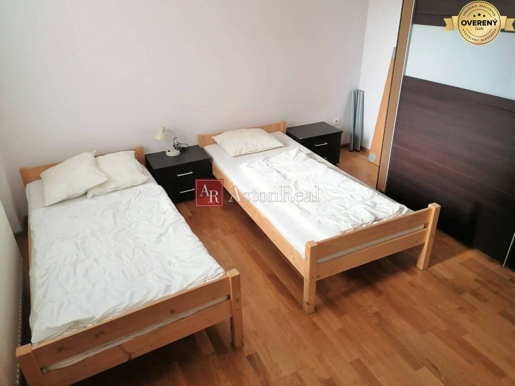 IBA U NÁS! Vkusný 2-izbový ateliér, 58m, Pod Sokolice,Trenčín