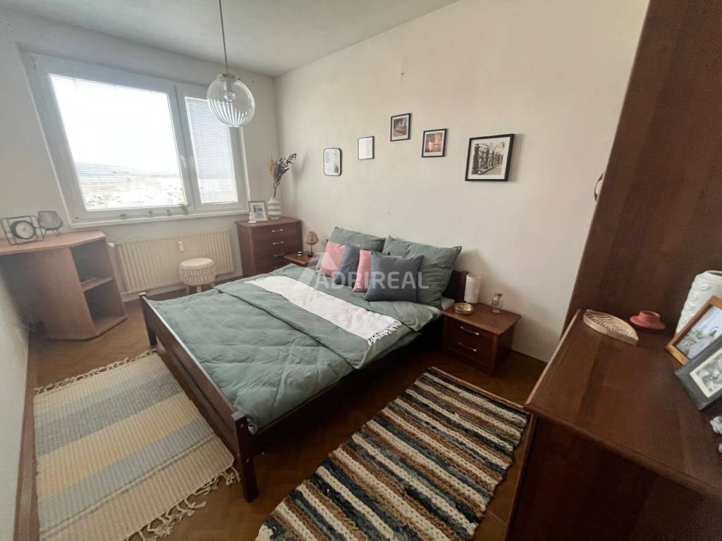 PREDAJ: 4i byt s lódžiou; 80 m2; Strážska cesta; Zvolen; 169.990 €