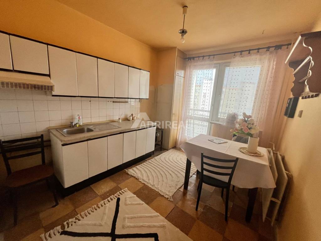 PREDAJ: 4i byt s lódžiou; 80 m2; Strážska cesta; Zvolen; 169.990 €