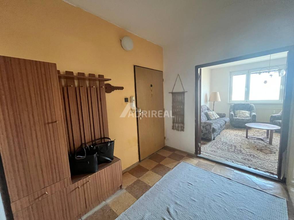 PREDAJ: 4i byt s lódžiou; 80 m2; Strážska cesta; Zvolen; 169.990 €