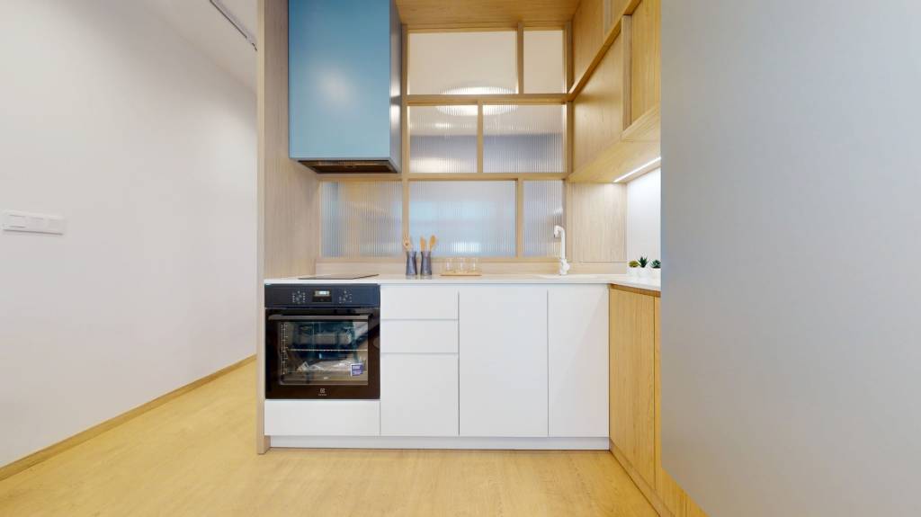 Štýlový 1-izbový byt 40 m2 + 5 m2 balkón - Nová Dukelská – kompletne d