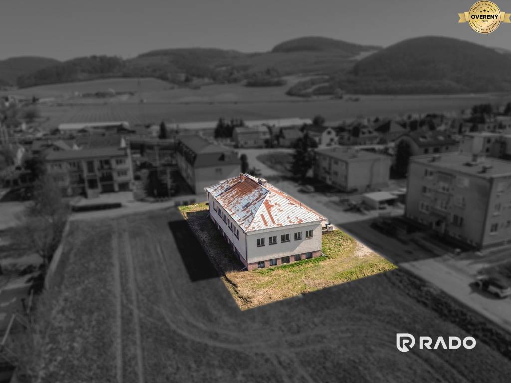 RADO | Budova + pozemok 834m2, Opatová - Trenčín