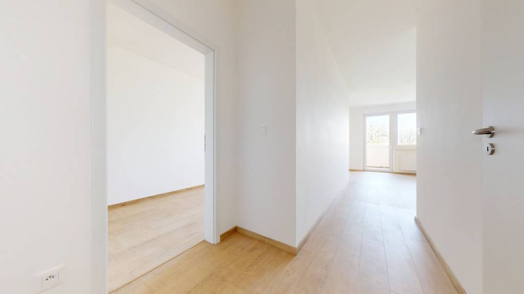 Štýlový 2-izbový byt 54,4 m2 + 4,58 m2 balkón - Nová Dukelská – dokonč
