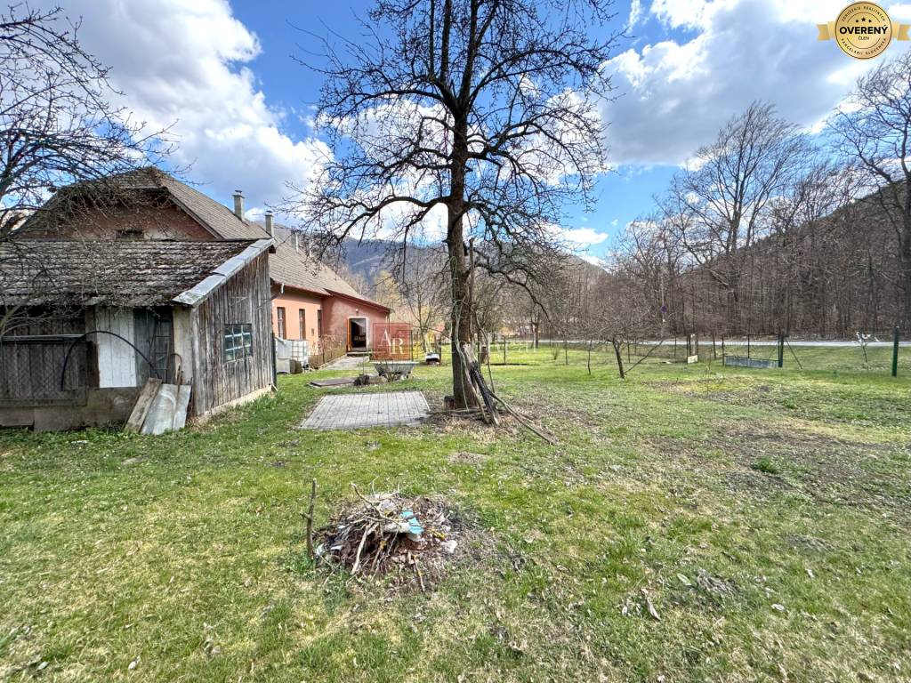 Na predaj RODINNÝ DOM v okrese Dolný Kubín, 907 m2