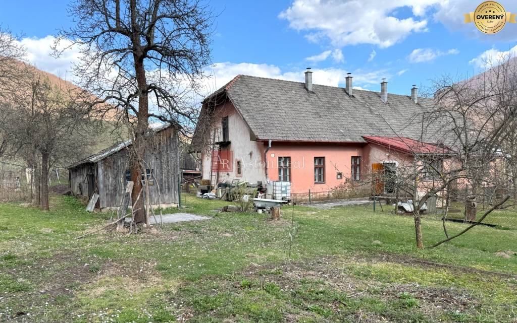 Na predaj RODINNÝ DOM v okrese Dolný Kubín, 907 m2