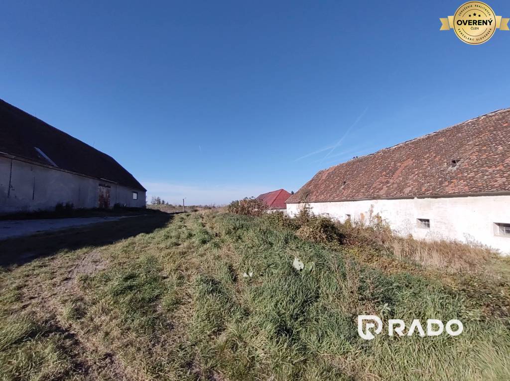 RADO | Hospodársky majer | 29,120m² | Petrova Ves