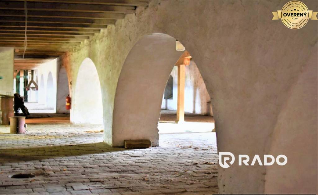RADO | Historická baroková sýpka | 3036 m²  | Holíč