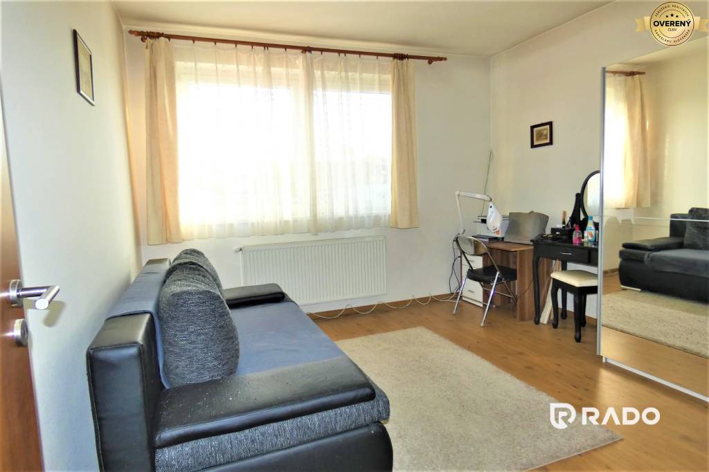 ZNÍŽENÁ CENA | 4i Rodinný dom 178m² v tichej lokalite | Láb 