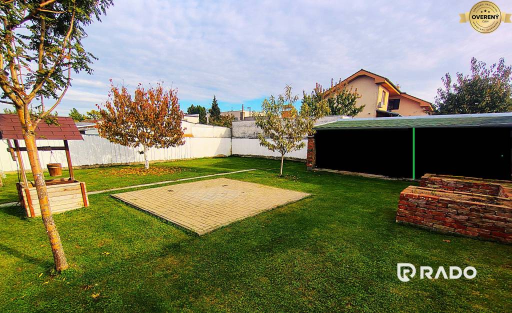 ZNÍŽENÁ CENA | 4i Rodinný dom 178m² v tichej lokalite | Láb 