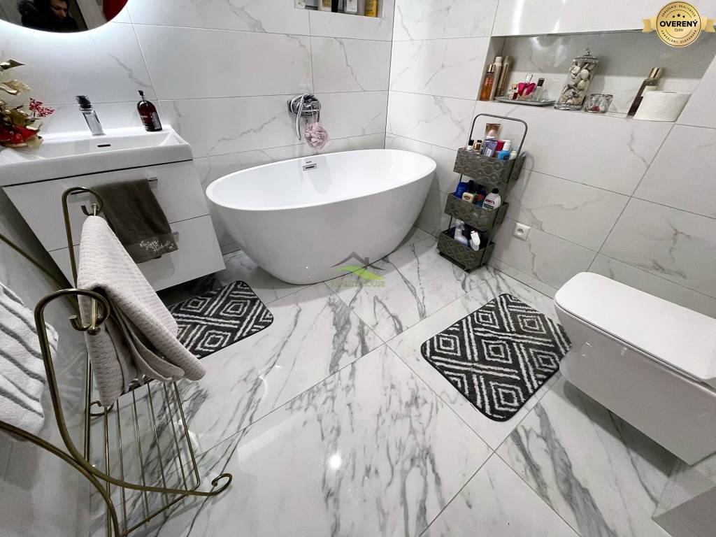 Príjemný domček s pozemkom 320 m2