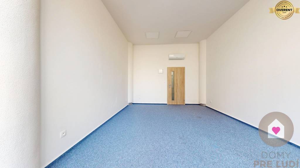 Kancelárie v LUXOR od rozlohy 20 m2 po 105 m2, BA I. ,Štúrova 