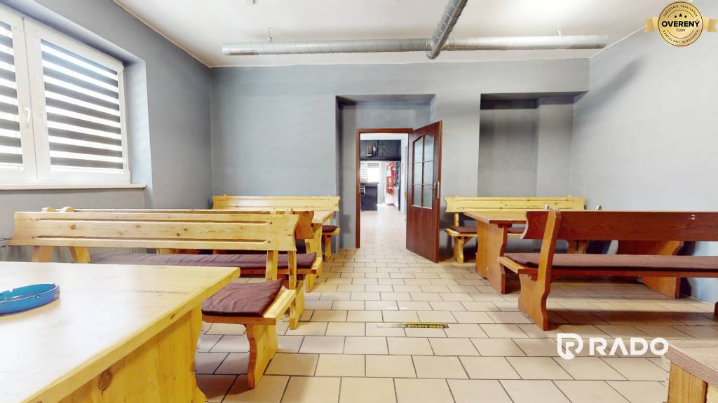 RADO | Obchodný priestor s pivnicou 290m2 | Bánovce nad Bebravou 