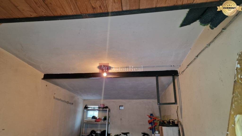 Predaj - Garáž Poprad - Matejovce 20 m2
