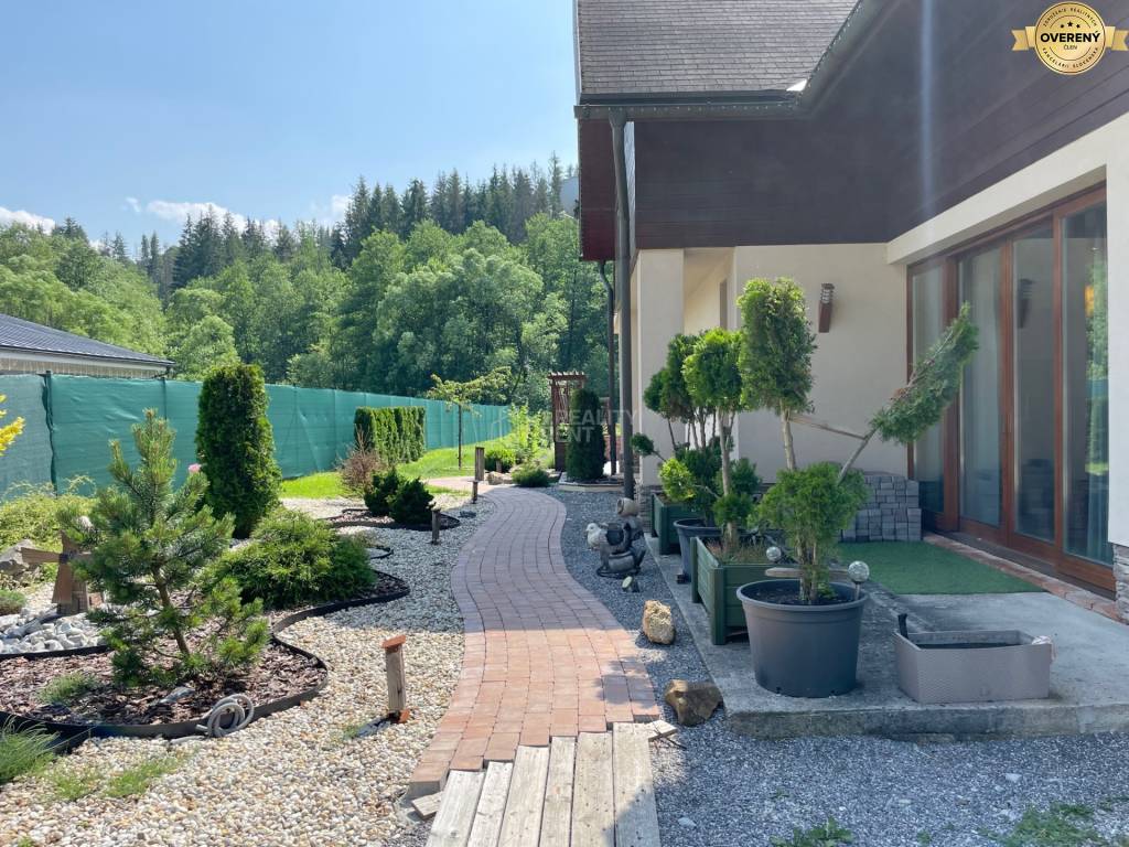 Predaj jedinečného rodinného domu Čadca- Pozávoz