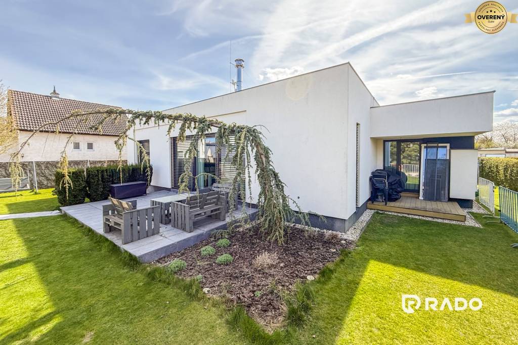 RADO | 4i RD 300m2 s pozemkom 640m2, Javorinská - Trenčín 