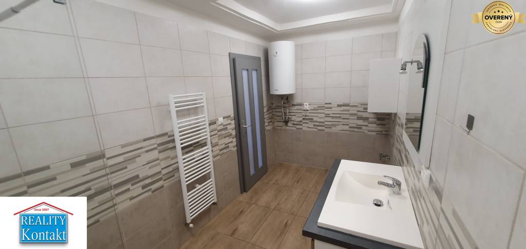 Ponúkame na prenájom obchodné a kancel.priest. 41 m2 Dvory nad Žitavou