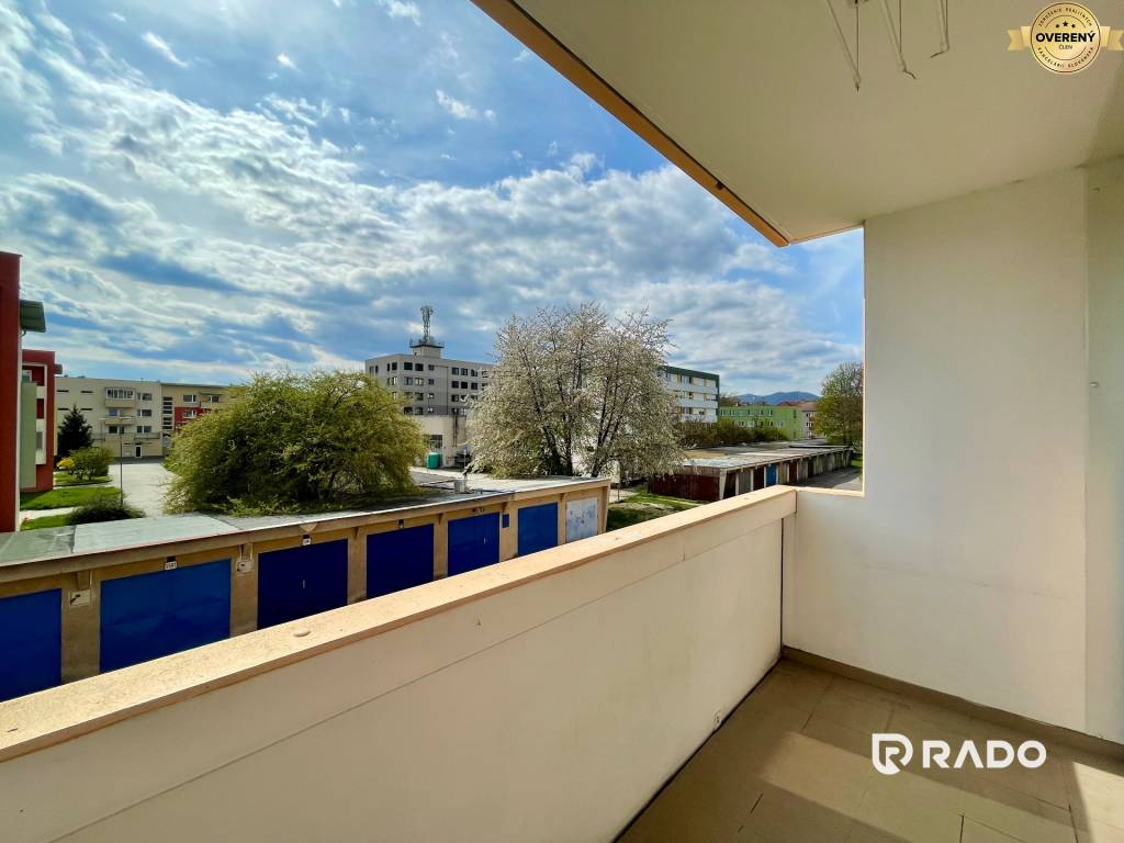 RADO | Na predaj 2i byt v top lokalite, Strojárenská, Trenčín