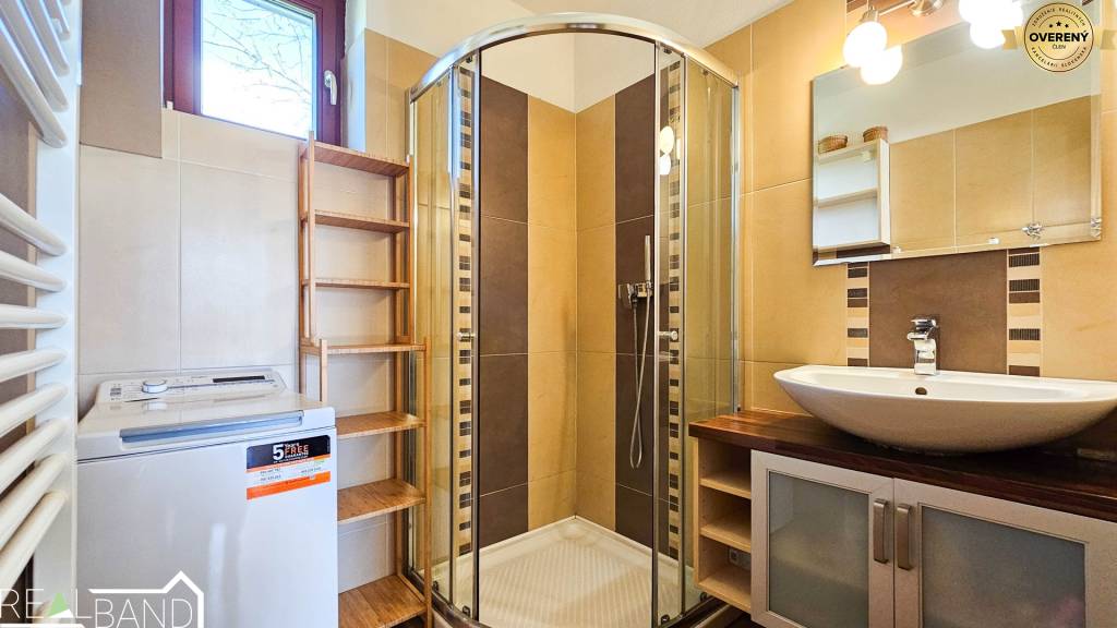 PREDAJ - Rodinný dom - Malá Mača - Celková rozloha 2 719 m²