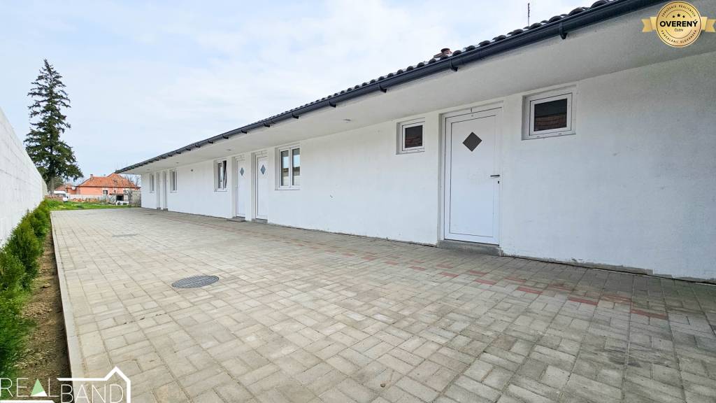 PREDAJ - Polyfunkčný objekt pri Jaguar-Landrover NITRA, LUŽIANKY 996m²
