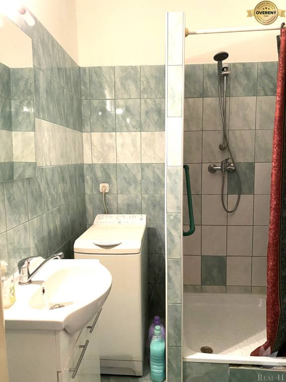 REZERVOVANÝ 3 IZBOVÝ BYT LADZIANSKEHO UL. BA III KRAMÁRE