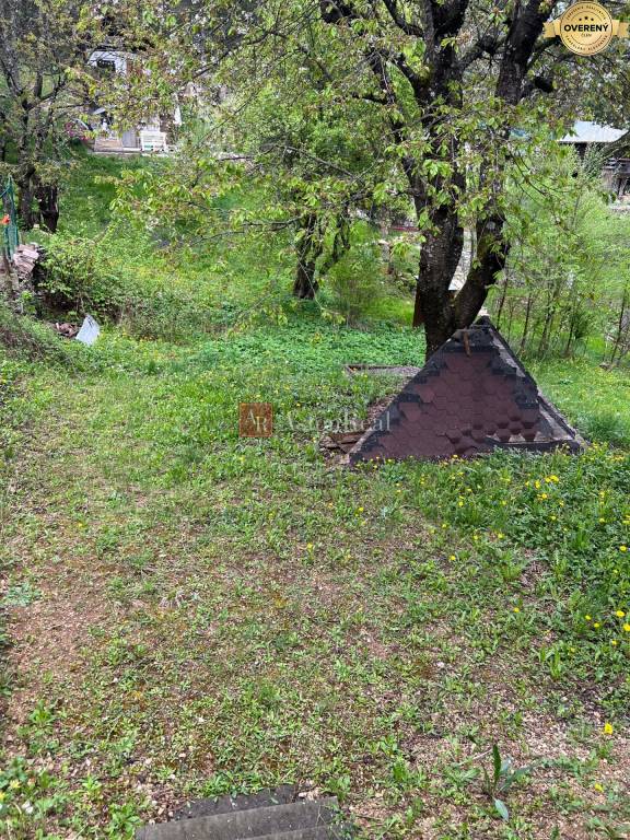 PREDAJ: Záhrada, rozlohou 392 m2 nad Tulskou - Banská Bystrica