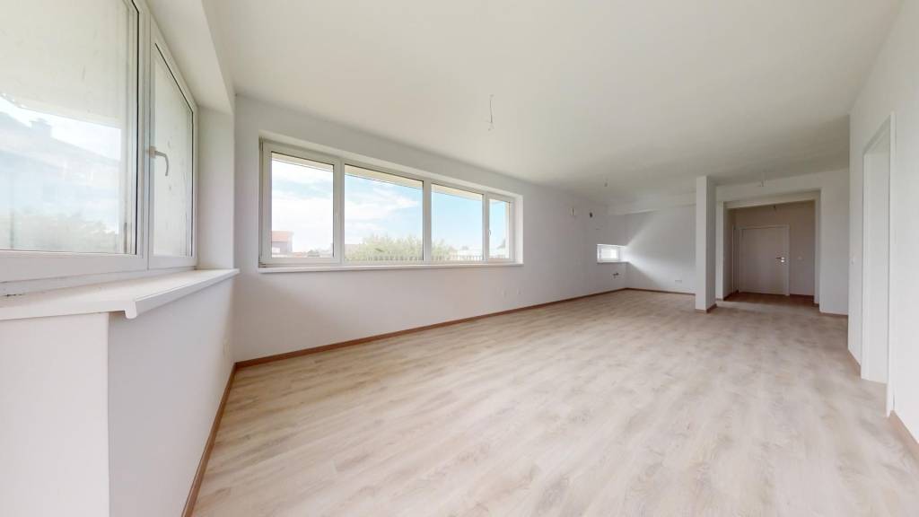 Predaj Iný Iný-Predaj-Zálesie-254300.00 €