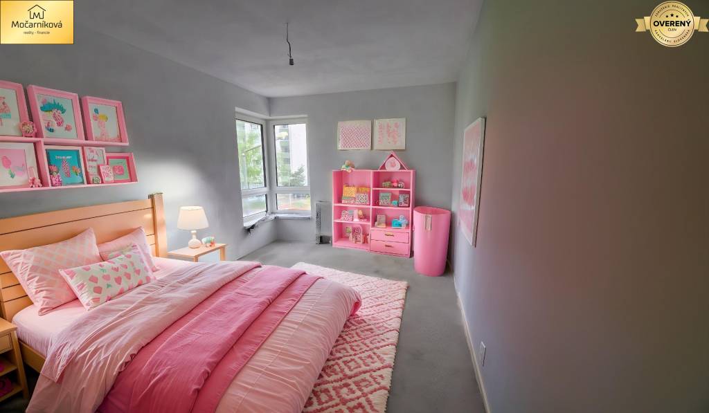 ? Luxusný veľký 3-izbový 94m2 byt s dvomi balkónmi v Dub. nad Váhom