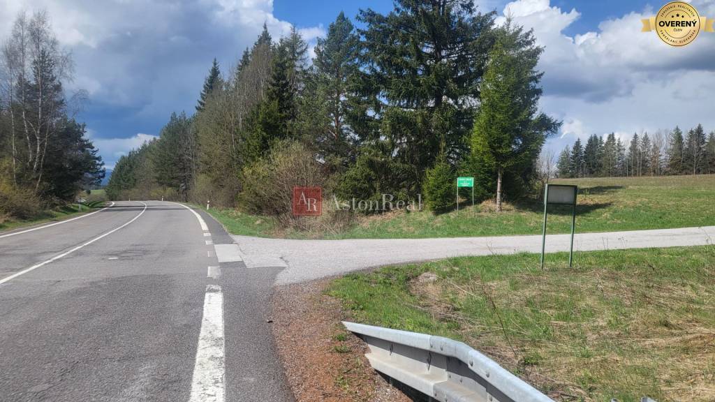 Pozemok na výstavbu chaty Tatranská Štrba - Lieskovec 744 m2