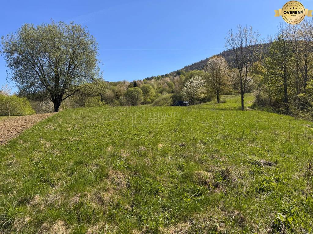 Predaj: Krásny slnečný rekreačný pozemok 1081m2 v Terchovej