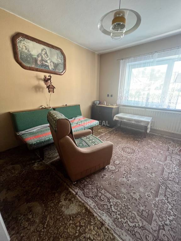 PREDAJ:RD+pozemok 914 m2 ZA CENU BYTU;Divín-Lučenec;88.000 €