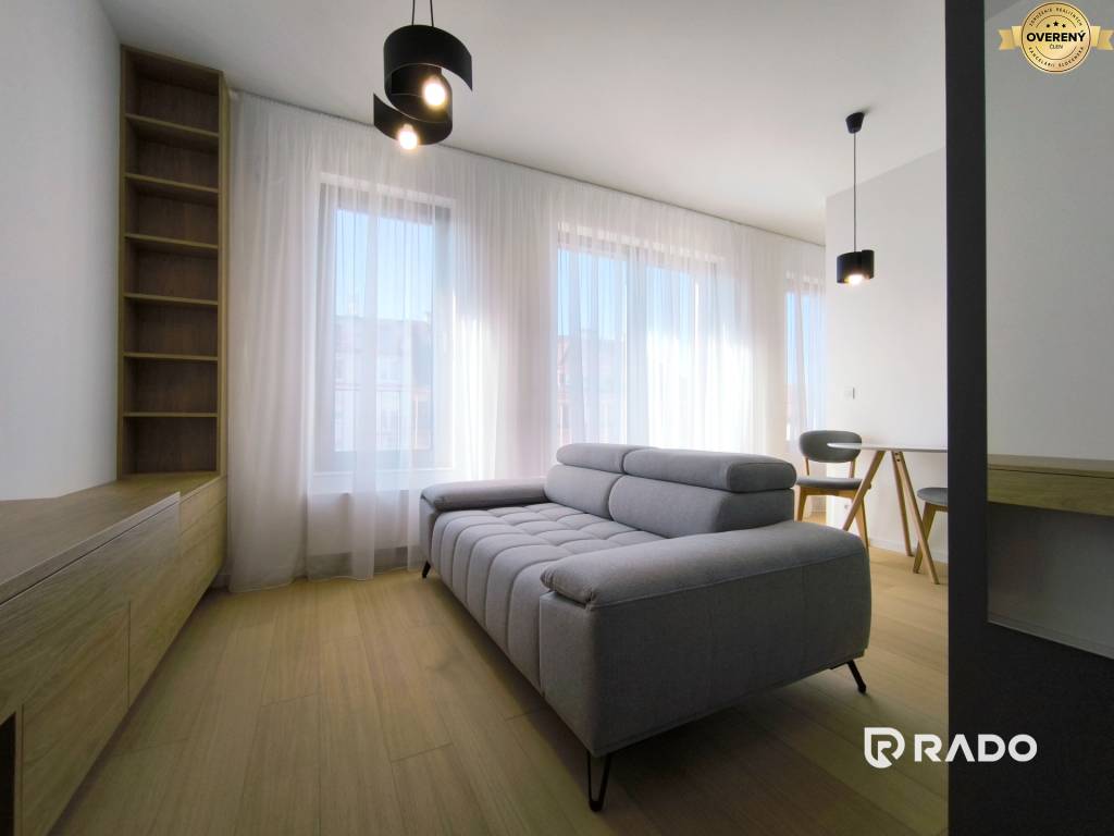 RentHub | 1,5i byt s parkovaním | štýlové bývanie Pri Mýte III