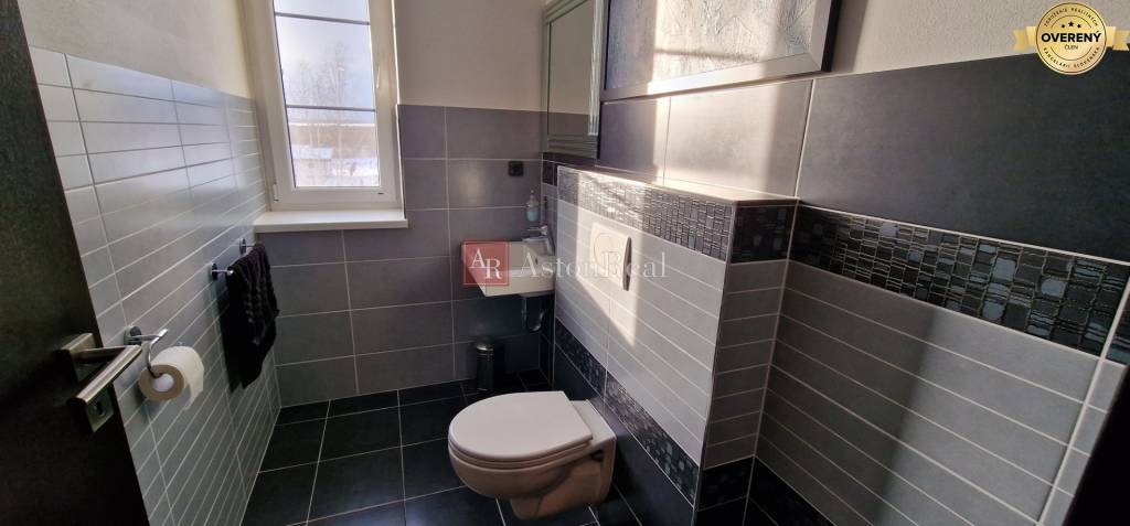  Luxusný  apart.   Veľká Lomnica 7 izieb, 321 m2, možný odp.DPH