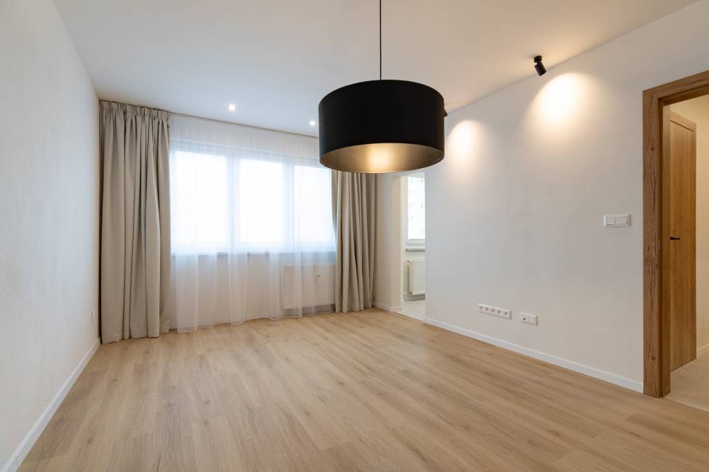Predaj Iný Iný-Predaj-Košice - mestská časť Západ-244900.00 €