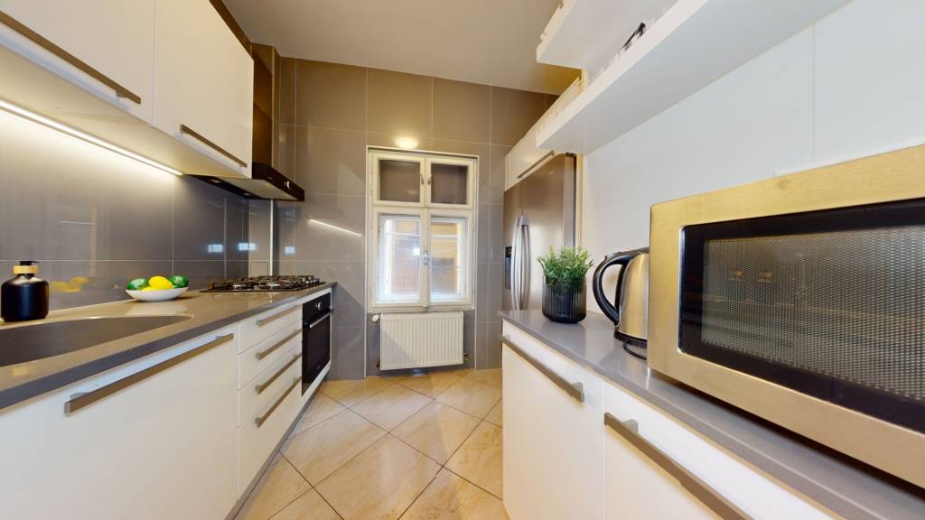Aj investične na Airbnb, 3-izbový byt na pešej zóne, v srdci Starého m