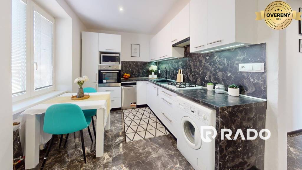 RADO | NA PREDAJ 2i byt - Trenčín – 28. októbra - 67m2 + balkón